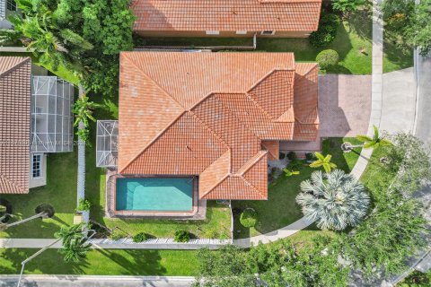 Villa ou maison à vendre à Pembroke Pines, Floride: 5 chambres, 331.2 m2 № 1409084 - photo 6