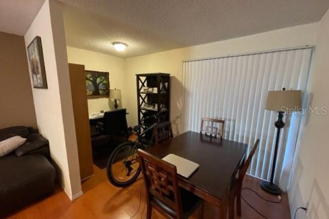 Condominio en venta en Gainesville, Florida, 1 dormitorio, 81.38 m2 № 230540 - foto 4