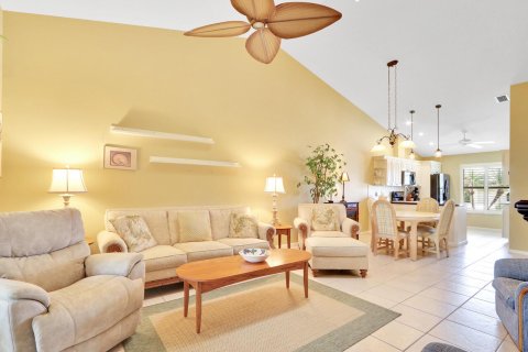Villa ou maison à vendre à Hobe Sound, Floride: 2 chambres, 121.33 m2 № 1002766 - photo 23