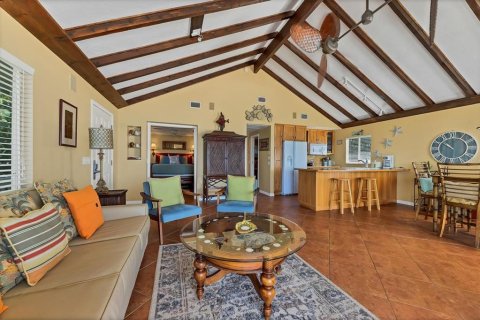 Villa ou maison à louer à Placida, Floride: 2 chambres, 75.81 m2 № 251620 - photo 11