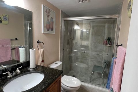 Condo in Coconut Creek, Florida, 2 bedrooms  № 1292802 - photo 8