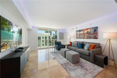 Condominio en venta en Miami, Florida, 2 dormitorios, 95.69 m2 № 615463 - foto 26