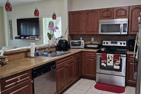 Adosado en venta en Cutler Bay, Florida, 3 dormitorios, 139.73 m2 № 1401193 - foto 16