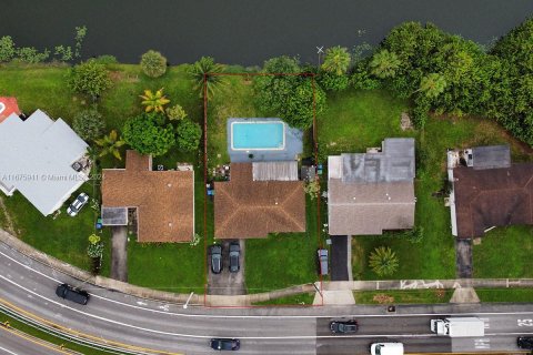 Casa en venta en Miramar, Florida, 3 dormitorios, 100.33 m2 № 1401160 - foto 20