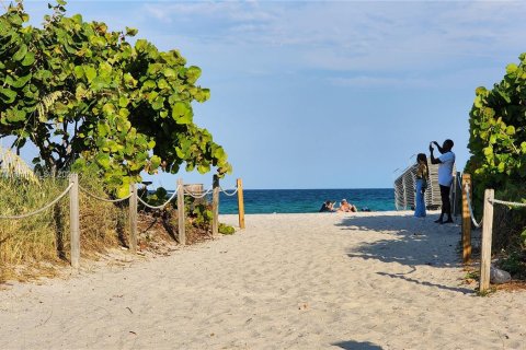 Copropriété à louer à Miami Beach, Floride: 2 chambres, 97.08 m2 № 1377495 - photo 23