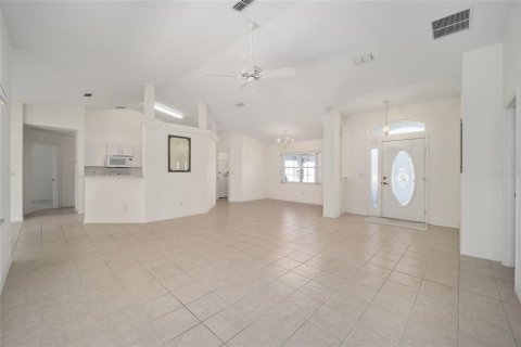 Casa en venta en Ocala, Florida, 3 dormitorios, 166.67 m2 № 1378061 - foto 9