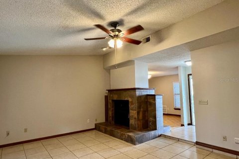 Casa en alquiler en Deltona, Florida, 3 dormitorios, 136.19 m2 № 1378060 - foto 5