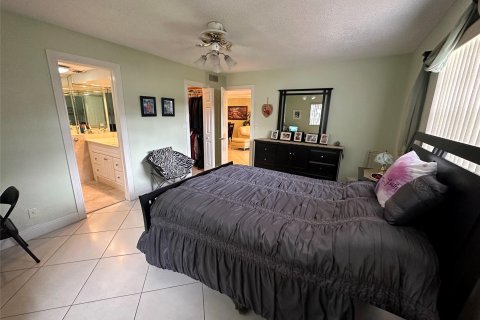 Copropriété à vendre à Lauderdale Lakes, Floride: 2 chambres, 106.09 m2 № 825581 - photo 15