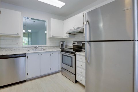 Condominio en venta en Delray Beach, Florida, 2 dormitorios, 91.97 m2 № 682313 - foto 14