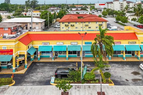 Commercial property in Hialeah, Florida № 1387971 - photo 27