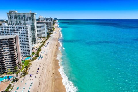 Condo in Fort Lauderdale, Florida, 2 bedrooms  № 989299 - photo 5