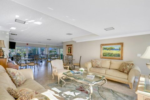 Copropriété à vendre à Deerfield Beach, Floride: 2 chambres, 93.09 m2 № 959504 - photo 1