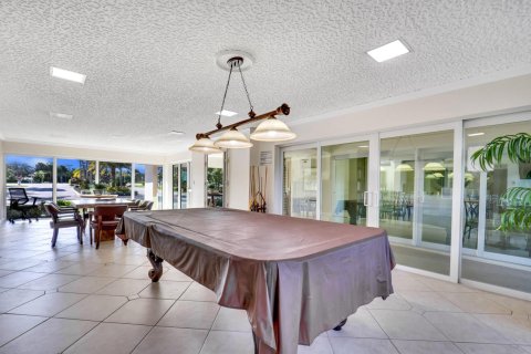 Condo in Deerfield Beach, Florida, 2 bedrooms  № 959504 - photo 6