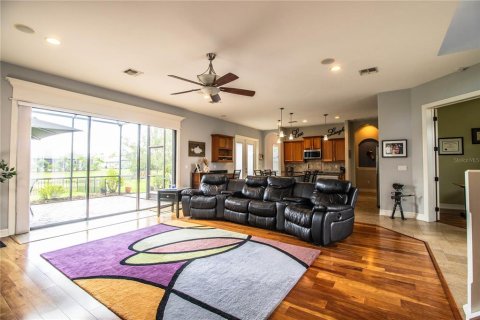 Casa en alquiler en Lakeland, Florida, 5 dormitorios, 321.44 m2 № 1351303 - foto 23