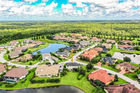 Villa ou maison à louer à Lakeland, Floride: 5 chambres, 321.44 m2 № 1351303 - photo 9