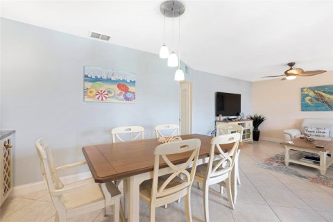 Copropriété à vendre à Pompano Beach, Floride: 2 chambres, 92.9 m2 № 1103595 - photo 6