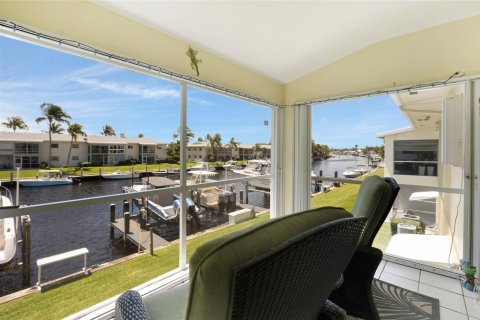 Copropriété à vendre à Pompano Beach, Floride: 2 chambres, 92.9 m2 № 1103595 - photo 21