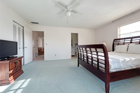Condo in Vero Beach, Florida, 1 bedroom  № 1141379 - photo 19
