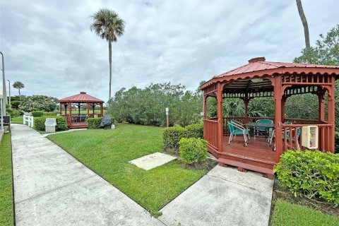 Condominio en venta en Vero Beach, Florida, 1 dormitorio, 69.68 m2 № 1141379 - foto 6