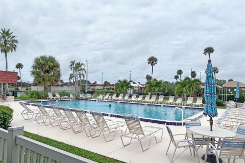 Condominio en venta en Vero Beach, Florida, 1 dormitorio, 69.68 m2 № 1141379 - foto 9