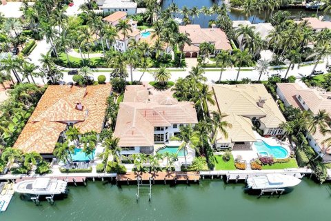 Casa en venta en North Palm Beach, Florida, 4 dormitorios, 441.84 m2 № 642808 - foto 11