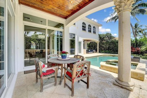 Casa en venta en North Palm Beach, Florida, 4 dormitorios, 441.84 m2 № 642808 - foto 17