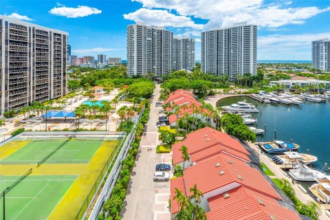 Condo in Aventura, Florida, 2 bedrooms  № 1238378 - photo 5