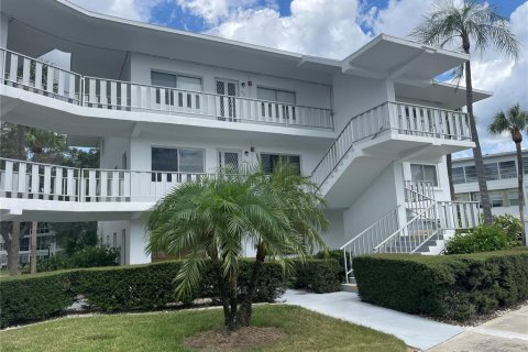 Condominio en venta en Seminole, Florida, 2 dormitorios, 84.73 m2 № 1405540 - foto 4