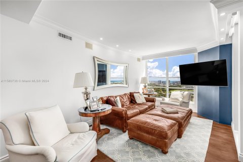 Condo in Miami Beach, Florida, 3 bedrooms  № 1158942 - photo 10