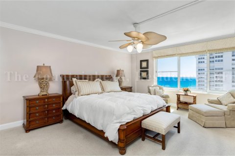 Condo in Lauderdale-by-the-Sea, Florida, 2 bedrooms  № 815301 - photo 30