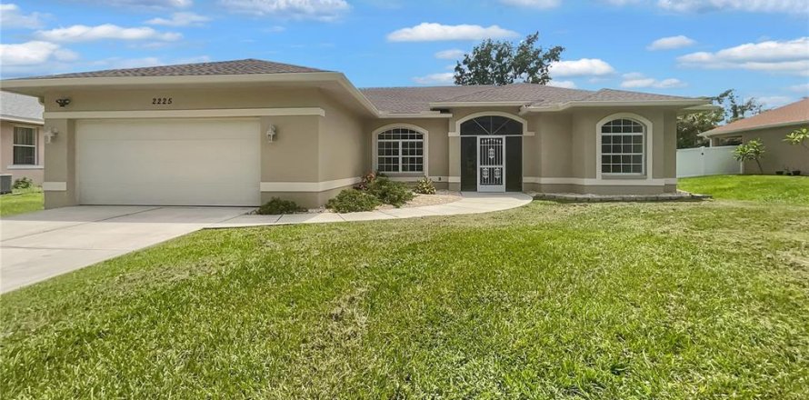 House in North Port, Florida 3 bedrooms, 193.61 sq.m. № 664226