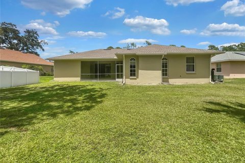 House in North Port, Florida 3 bedrooms, 193.61 sq.m. № 664226 - photo 21