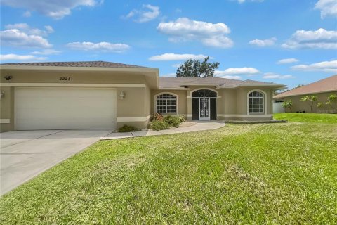 House in North Port, Florida 3 bedrooms, 193.61 sq.m. № 664226 - photo 10