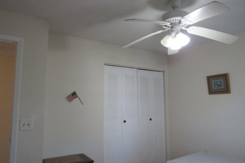 Condo in Stuart, Florida, 2 bedrooms  № 1009639 - photo 5