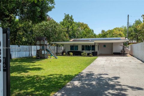 Villa ou maison à vendre à Miami, Floride: 3 chambres, 117.71 m2 № 1328733 - photo 4