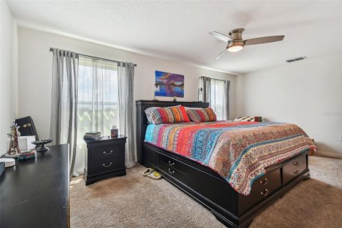 Touwnhouse à vendre à Tampa, Floride: 2 chambres, 150.59 m2 № 1341569 - photo 17