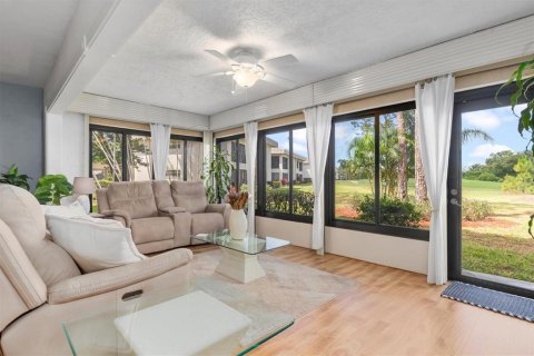 Condo in Fort Myers, Florida, 3 bedrooms  № 1156440 - photo 11