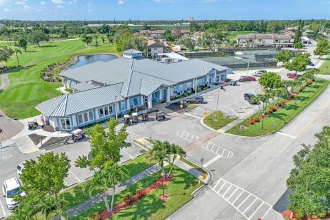 Condo in Fort Myers, Florida, 3 bedrooms  № 1156440 - photo 29