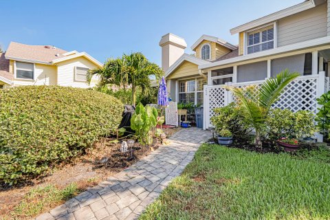 Townhouse in Palm City, Florida 3 bedrooms, 120.4 sq.m. № 1189566 - photo 5