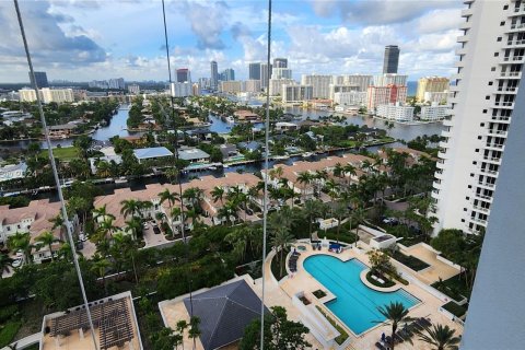 Condominio en venta en Aventura, Florida, 3 dormitorios, 173.73 m2 № 1345970 - foto 18