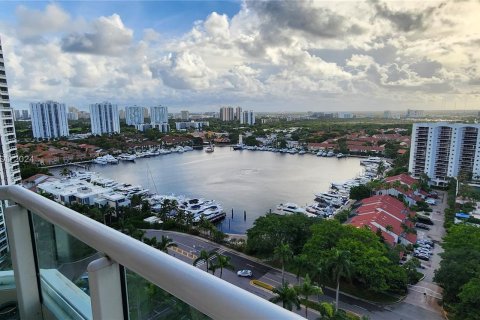 Copropriété à vendre à Aventura, Floride: 3 chambres, 173.73 m2 № 1345970 - photo 6