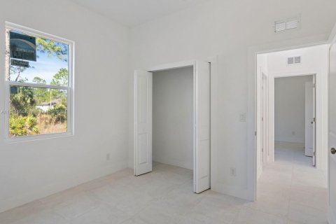 Casa en venta en Lehigh Acres, Florida, 3 dormitorios, 136.66 m2 № 682060 - foto 12