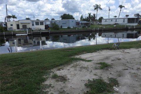 Land in North Port, Florida № 659300 - photo 2