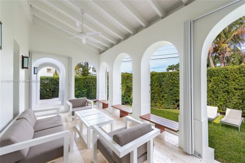 Villa ou maison à vendre à Key Biscayne, Floride: 5 chambres, 412.86 m2 № 991286 - photo 12