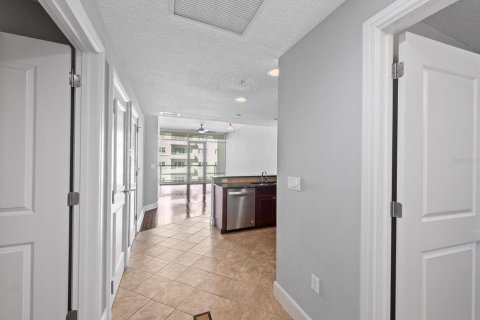 Condominio en venta en Orlando, Florida, 1 dormitorio, 92.62 m2 № 1003451 - foto 17