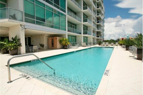 Condominio en venta en Orlando, Florida, 1 dormitorio, 92.62 m2 № 1003451 - foto 27