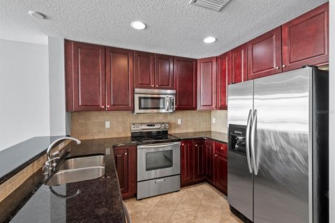 Condominio en venta en Orlando, Florida, 1 dormitorio, 92.62 m2 № 1003451 - foto 5