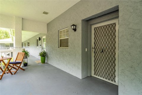 Copropriété à vendre à Davie, Floride: 2 chambres, 110.55 m2 № 1327787 - photo 22