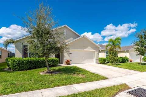 Villa ou maison à vendre à Punta Gorda, Floride: 4 chambres, 168.34 m2 № 763596 - photo 5