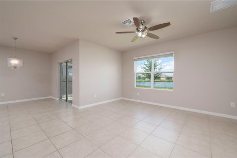 Villa ou maison à vendre à Punta Gorda, Floride: 4 chambres, 168.34 m2 № 763596 - photo 18